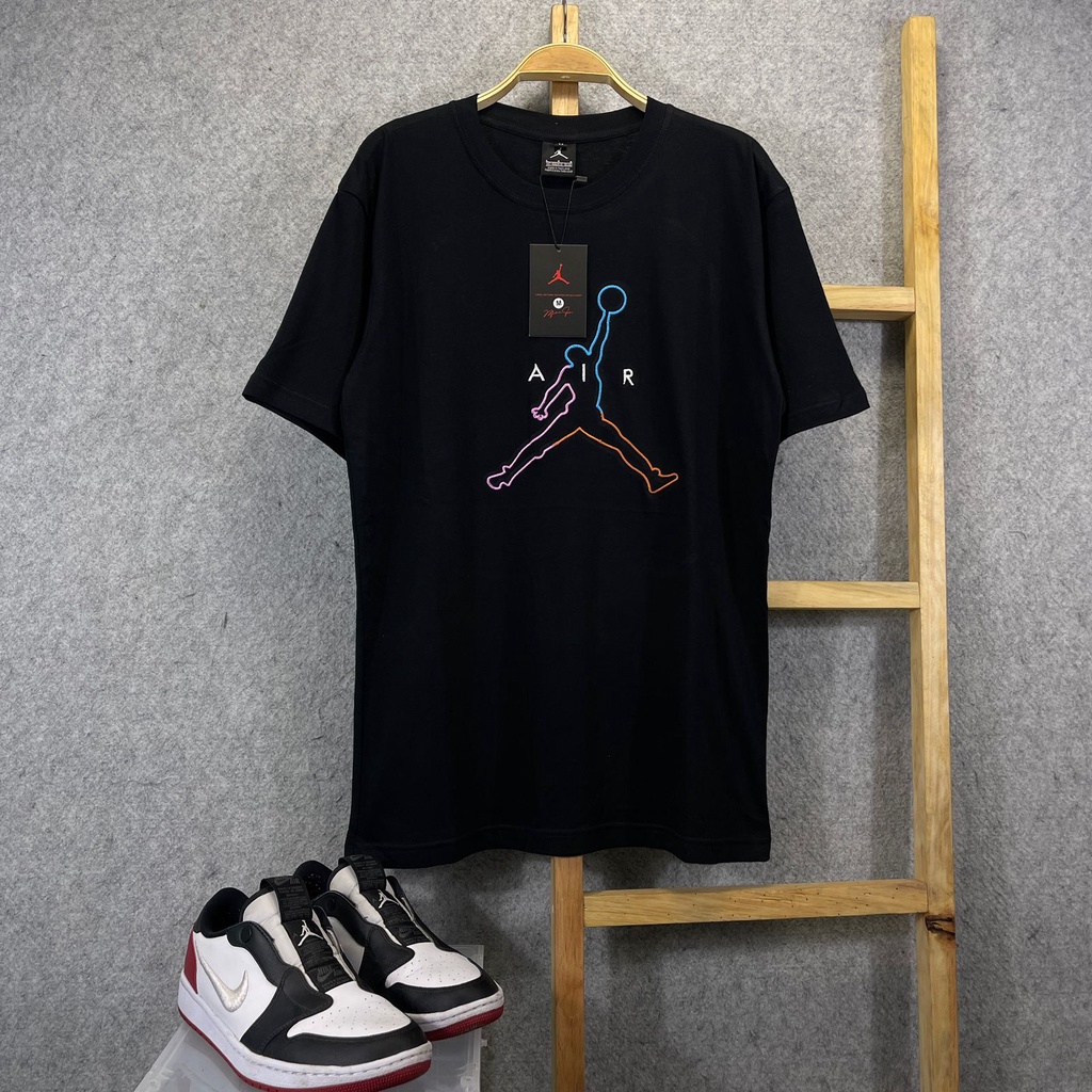Kaos Jordan Bordir Tangan Pendek