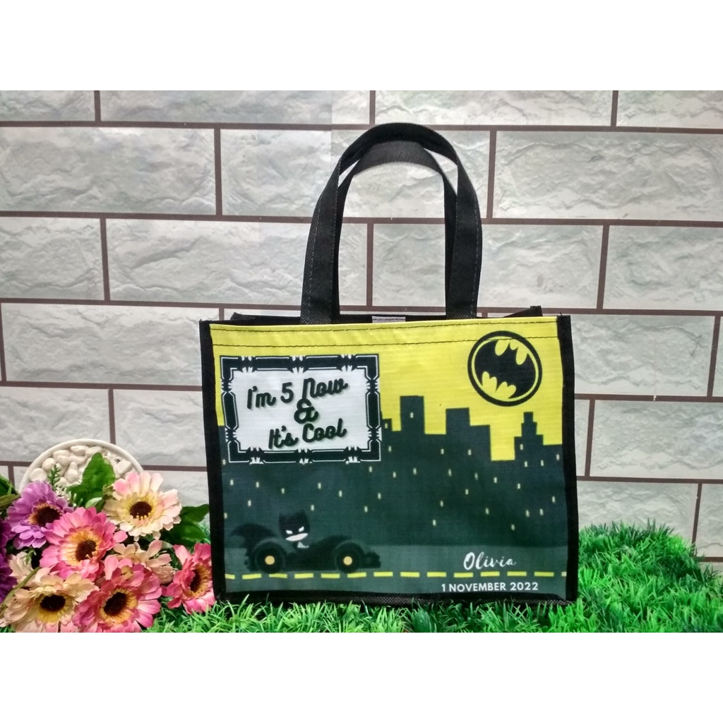 TAS SOUVENIR ULTAH ANAK GOODIEBAG BATMAN