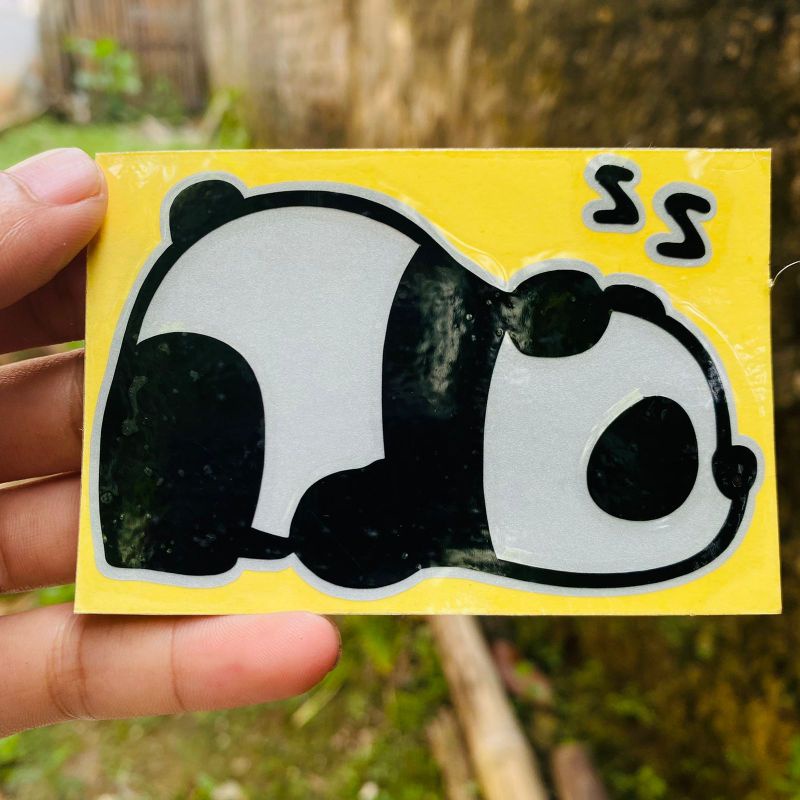 Sticker panda tidur cuting sticker emot lucu buat helm motor case laptop