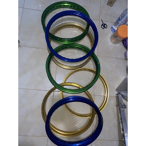 velg takasago biru