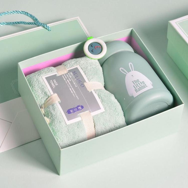 

12.12 Promo Brand YURA Gift box set / gift box / hampers / kado (free paperbag)