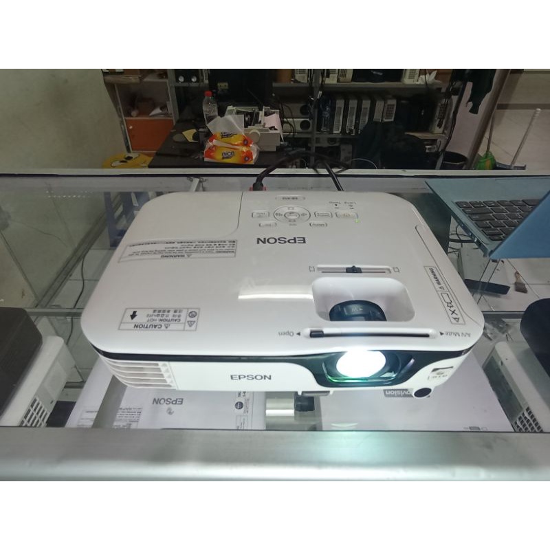 proyektor epson eb x12 HDMI. second/bekas normal