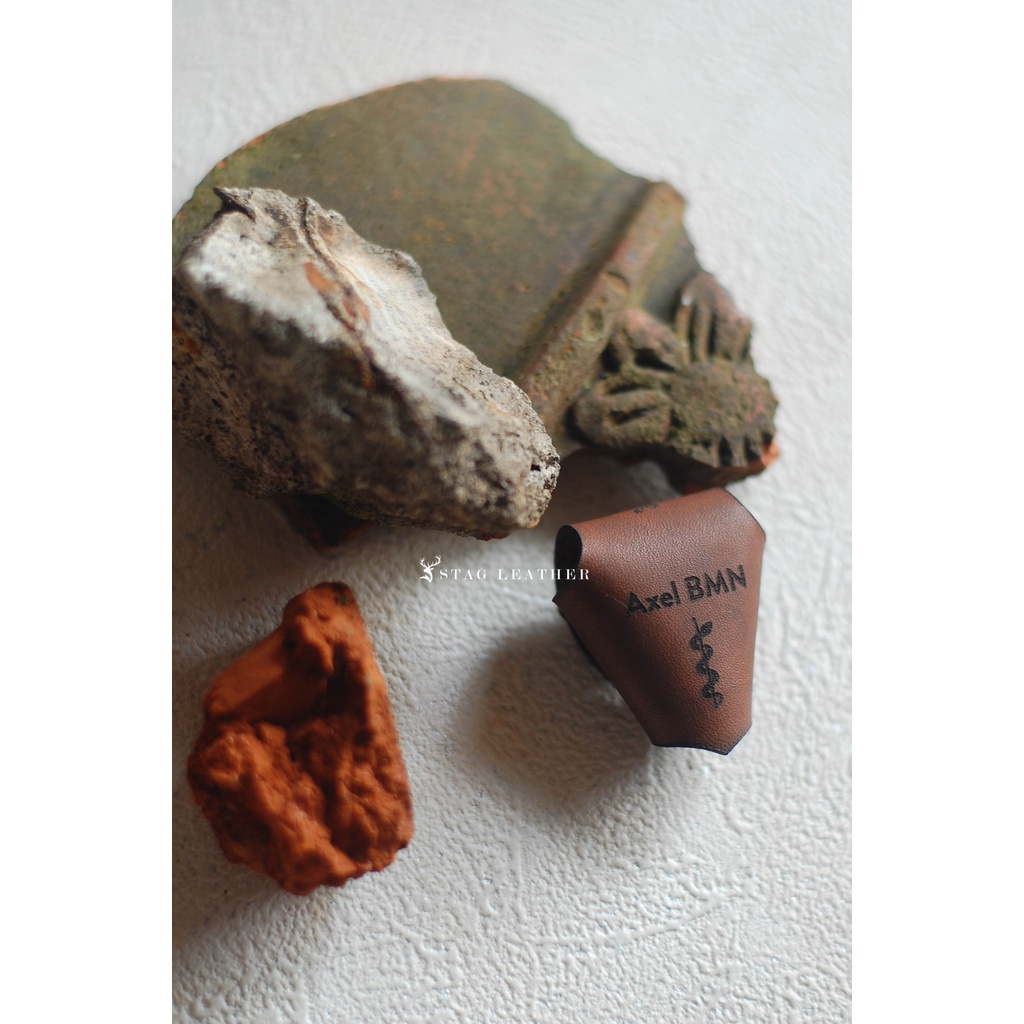 

STETHOSCOPE TAG GENUINE LEATHER - STETOSOKOP TAG - STETOTAG - LABEL STETOSKOP - STAG LEATHER - STAG GRAFIR