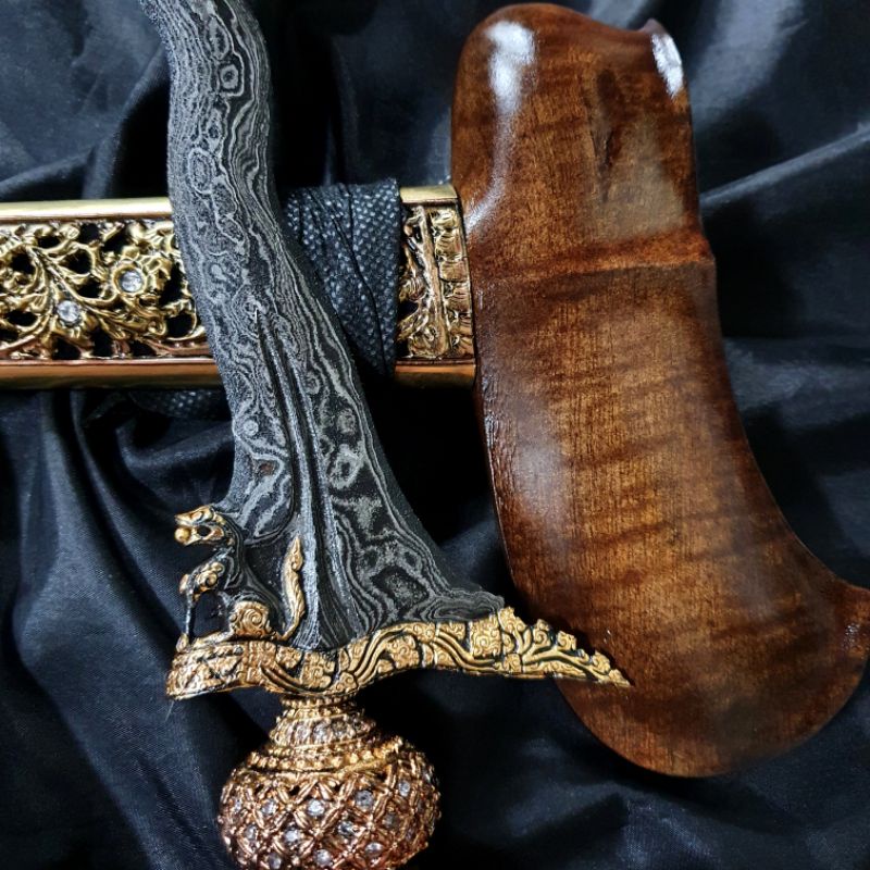 Keris Singo Barong V Luk 13 Kinatah Sepuh Emas