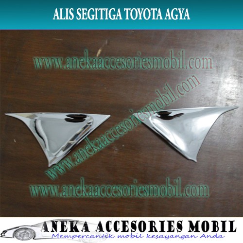 [BISA COD] Garnish Alis Segitiga Chrome Mobil Toyota Agya / Perlengkapan Variasi Mobil Murah / Akses