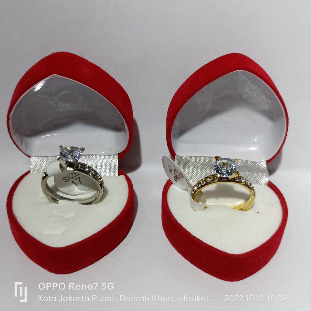 Cincin Tunangan Titanium Permata Satu cantik dan mewah  free box bisa bayar di tempat