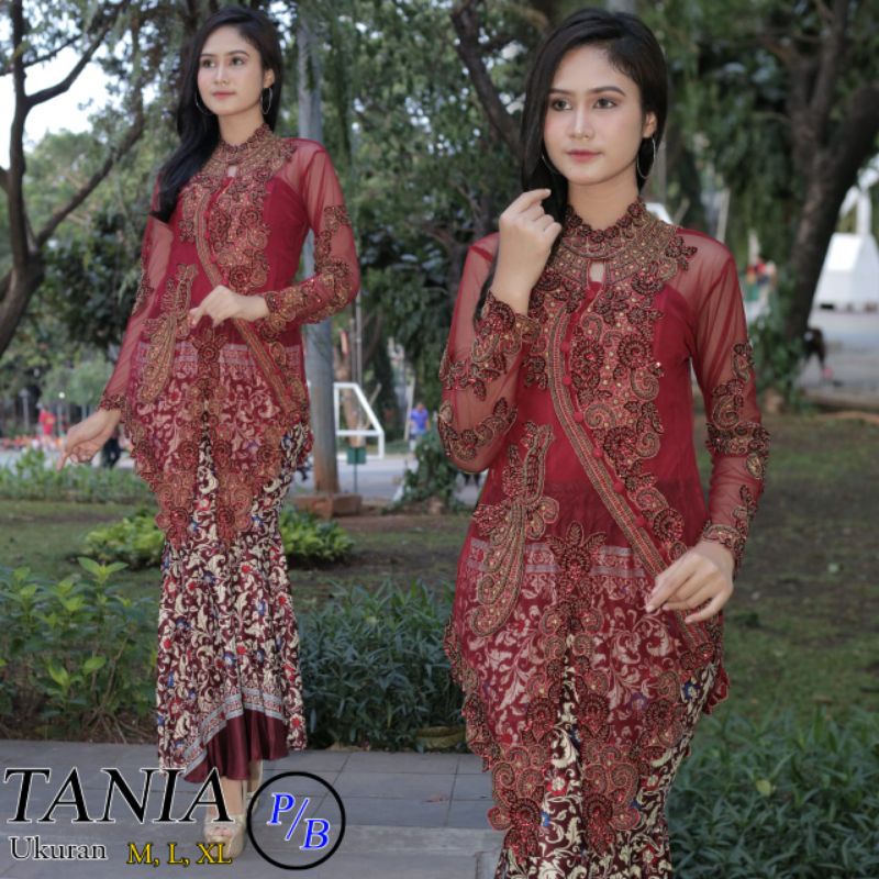 KEBAYA MODERN // KEBAYA TRADISIONAL // BAJU NATALAN // SET KEBAYA MENCENG // By Pelaminan Biru