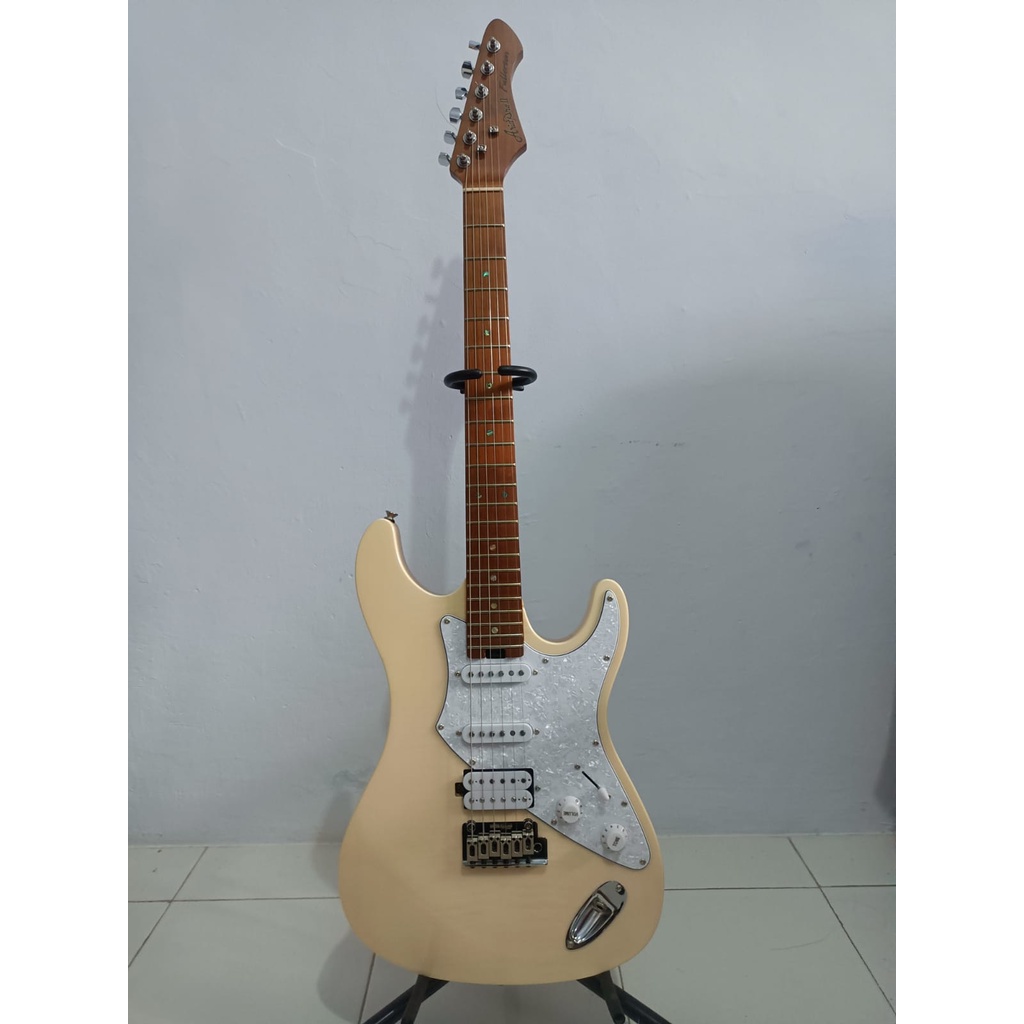 Gitar ARIA PRO II Fullerton 714-MK2 MBWH Marble White Original