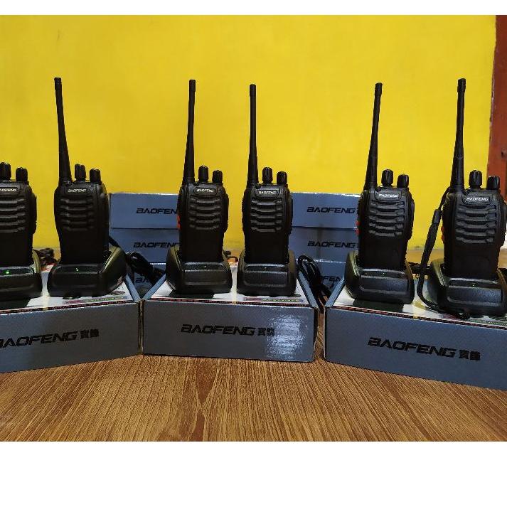 Terbaik HT Handy Talkie / Walkie Talkie Baofeng Bf-888s
