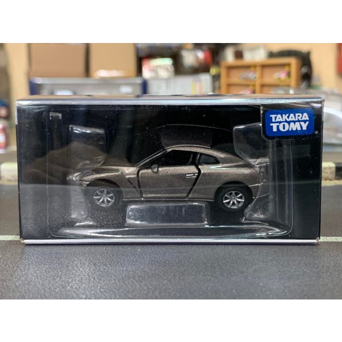 Tomica Limited Nissan GT-R Collection (100 Model Commemorative) Grey