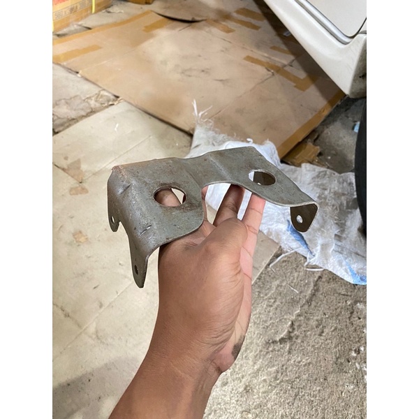 dudukan plat jok gl100