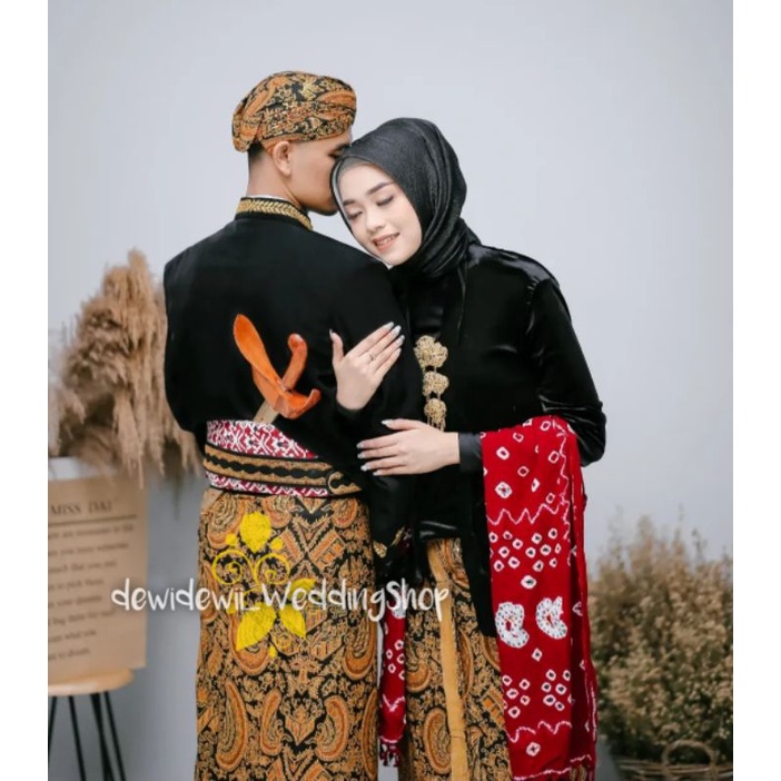 Baju Prewedding Adat Jawa - Solo (Free Selendang Jumputan)