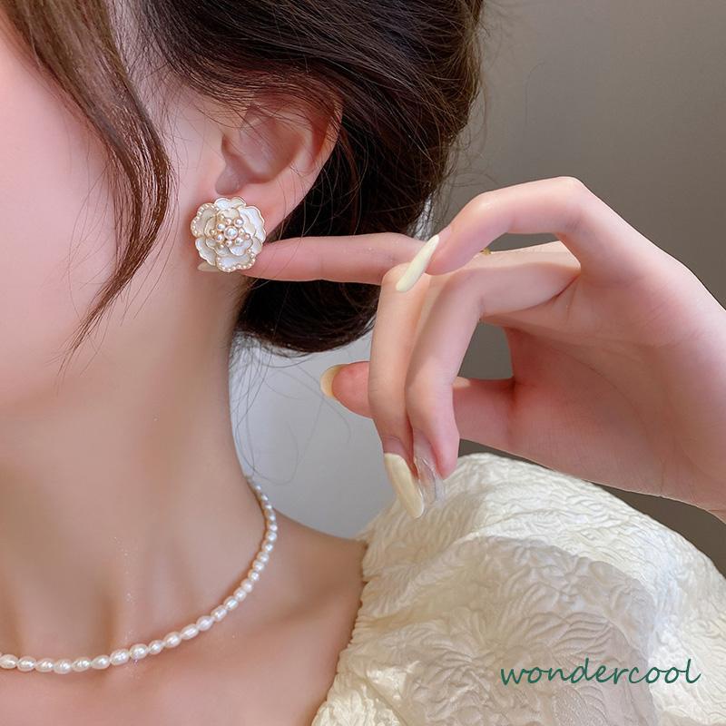 925 anting-anting mutiara Camellia Retro anting-anting bunga berlian-Won