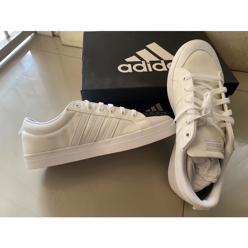 Adidas SKATEBOARDING Bravada shoes men white