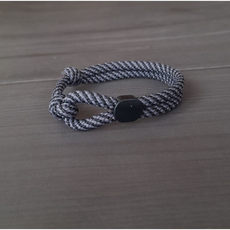 Gelang Paracord 550 Premium 4mm Simple Knot X metal beads spacer Pria