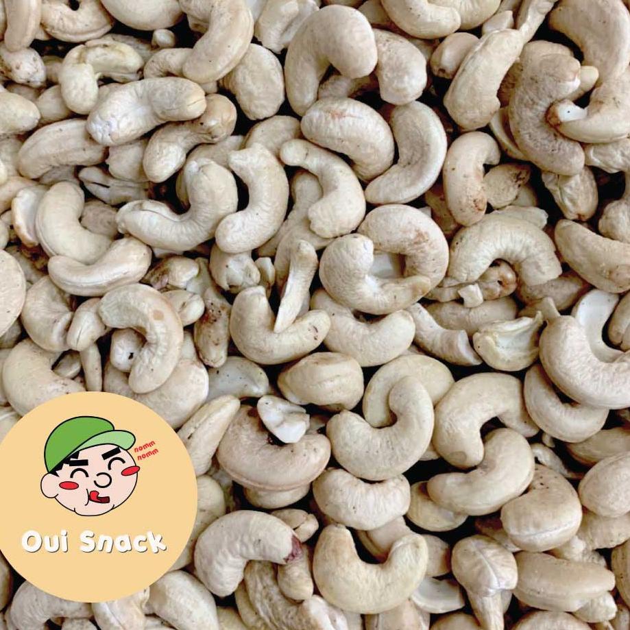 

Fresh Product--1Kg Kacang Mede Mentah Sulawesi Super / Grosir Mete Mentah Murah | Oui Snack