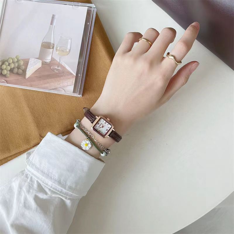 Jam Tangan Wanita A0186 Simple Temperament Square Mini Leisure Sen Female Watches
