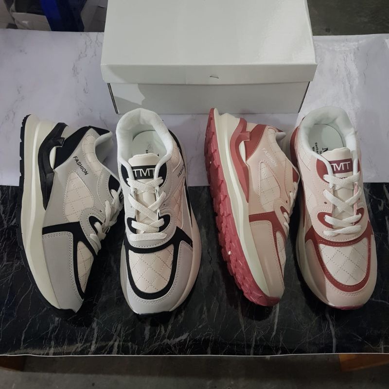 Sepatu Sneakers Wanita 030100 Sepatu Import Tmtt Kasual Sneakers