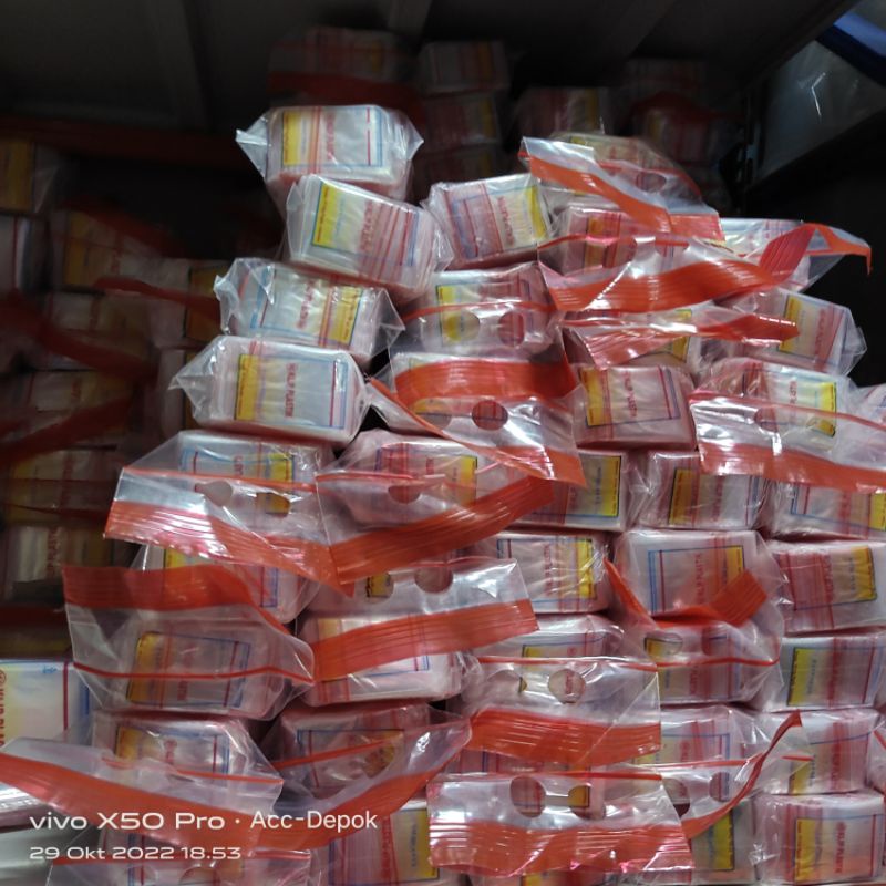 KLIP PLASTIK 5X3 CM / PLASTIK KLIP ZIPLOCK 3X5 CM /KLIP MERAH ISI 100 LEMBAR
