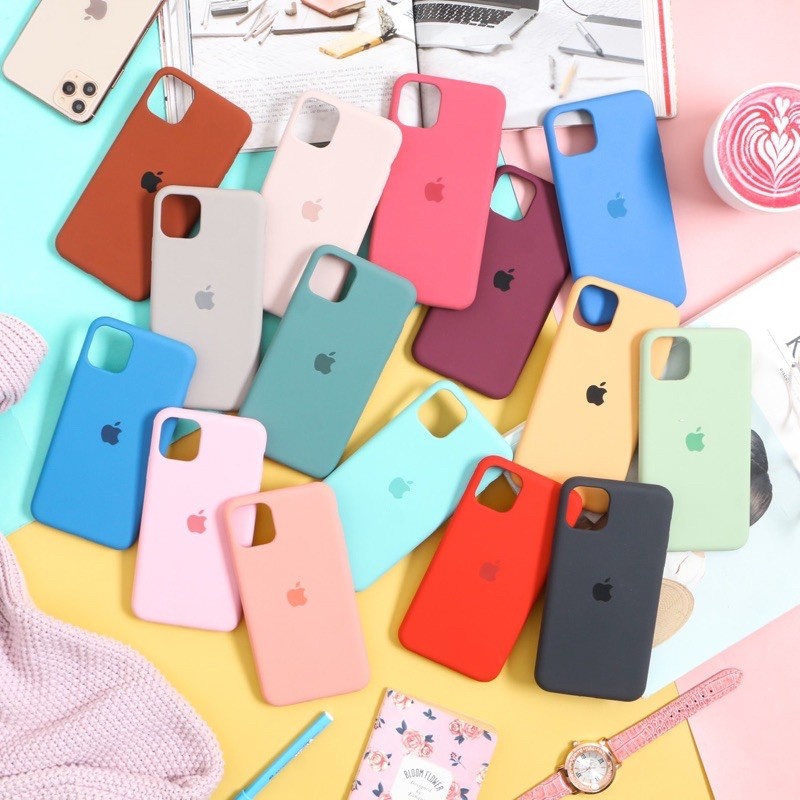 Premium Silicone Full Cover Soft Case for iPhone 14 / iPhone 14 Pro