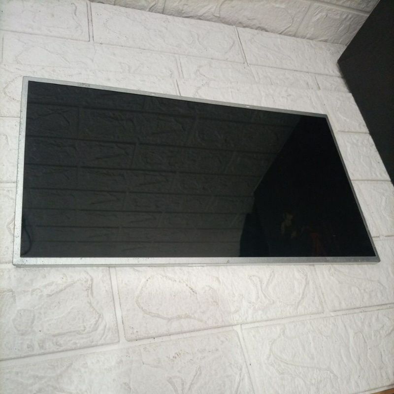 led laptop 15,6 inch 40 pin tebal