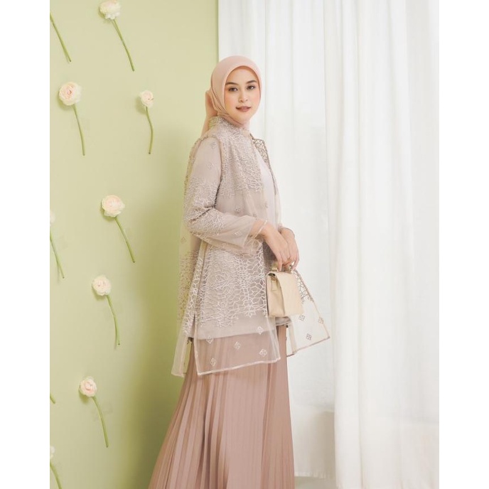 Simplyveewee Cleo Outer