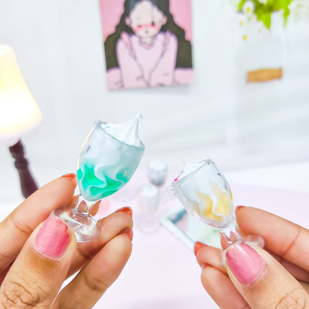 MINIATUR GELAS COCKTAIL ICE CREAM SUNDAE BAHAN RESIN PENDANT ESKRIM MINUMAN PAJANGAN LUCU UNIK