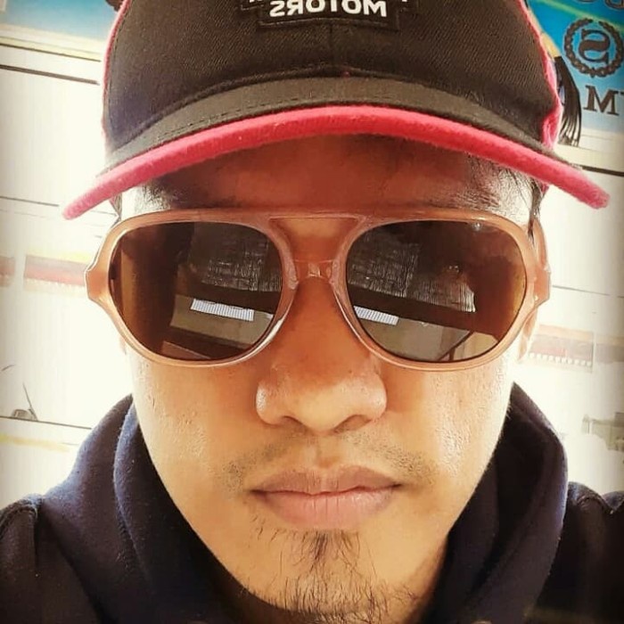 KACAMATA HITAM RAFFI AHMAD GENTLE MONSTER