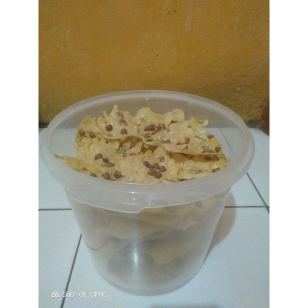 

Peyek Kacang toples 5 Liter