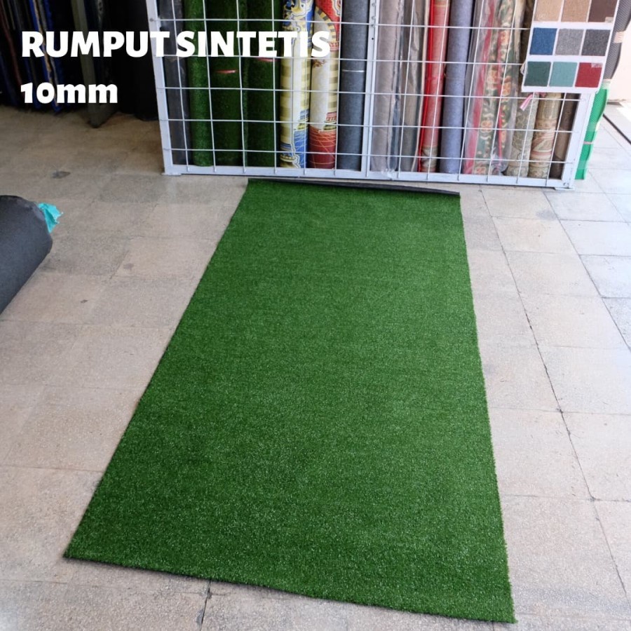 Karpet Rumput Sintetis Untuk Lantai Outdoor Indoor Meteran Murah Tebal 10mm ukuran 1x2m