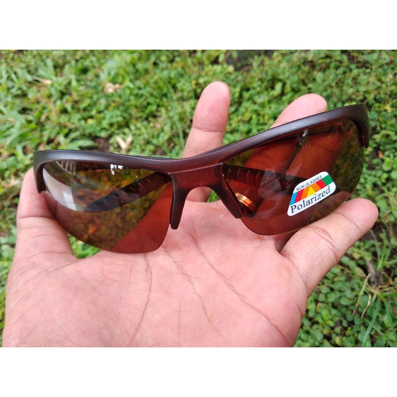 kacamata Polarized anti silau tembus air
