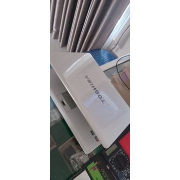 LAPTOP THOSIBA