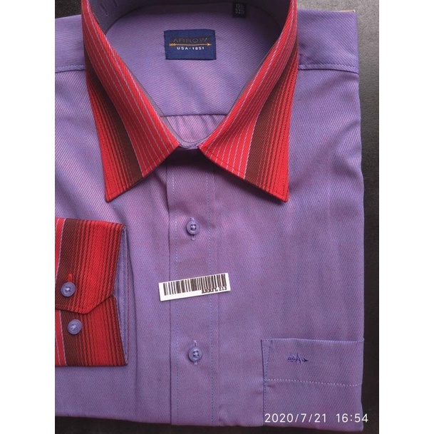 Kemeja Reguler Fit Lengan Panjang Merk ARROW Size 15.5 (Bag 1) - 213