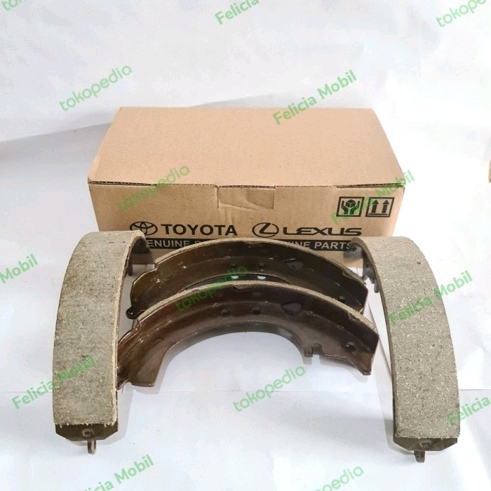 Brake Shoe Kijang Super 5K 7K 04495-0B020