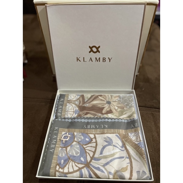 New Asha scarf original wearing klamby