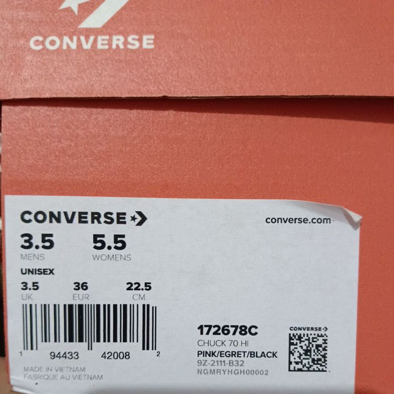 Sepatu Converse Chuck 70 Hi 172678C