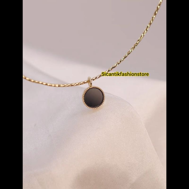 Kalung Titanium Wanita Trending Liontin Bulat Hitam Asli Titanium Anti Karat Selamanya Kalung Titanium Fashion Style Wanita Korea