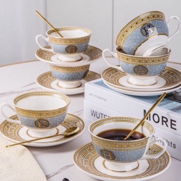 

Unik Luxury Hermes Tea Mug/ H Tea Mug/ Gelas Hermes Gold Mewah Gift Box Diskon