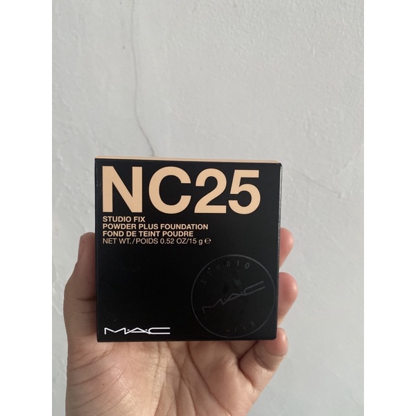 MAC studio fix powder foundation