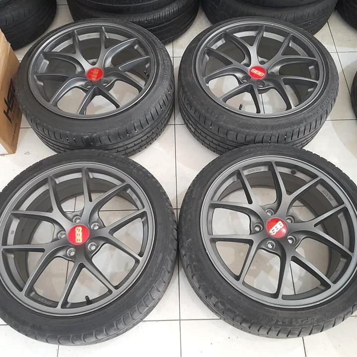 Velg Mobil Racing Ring 18 BBS R18X8 5X114,3 ET38 BAN 215 40 R18