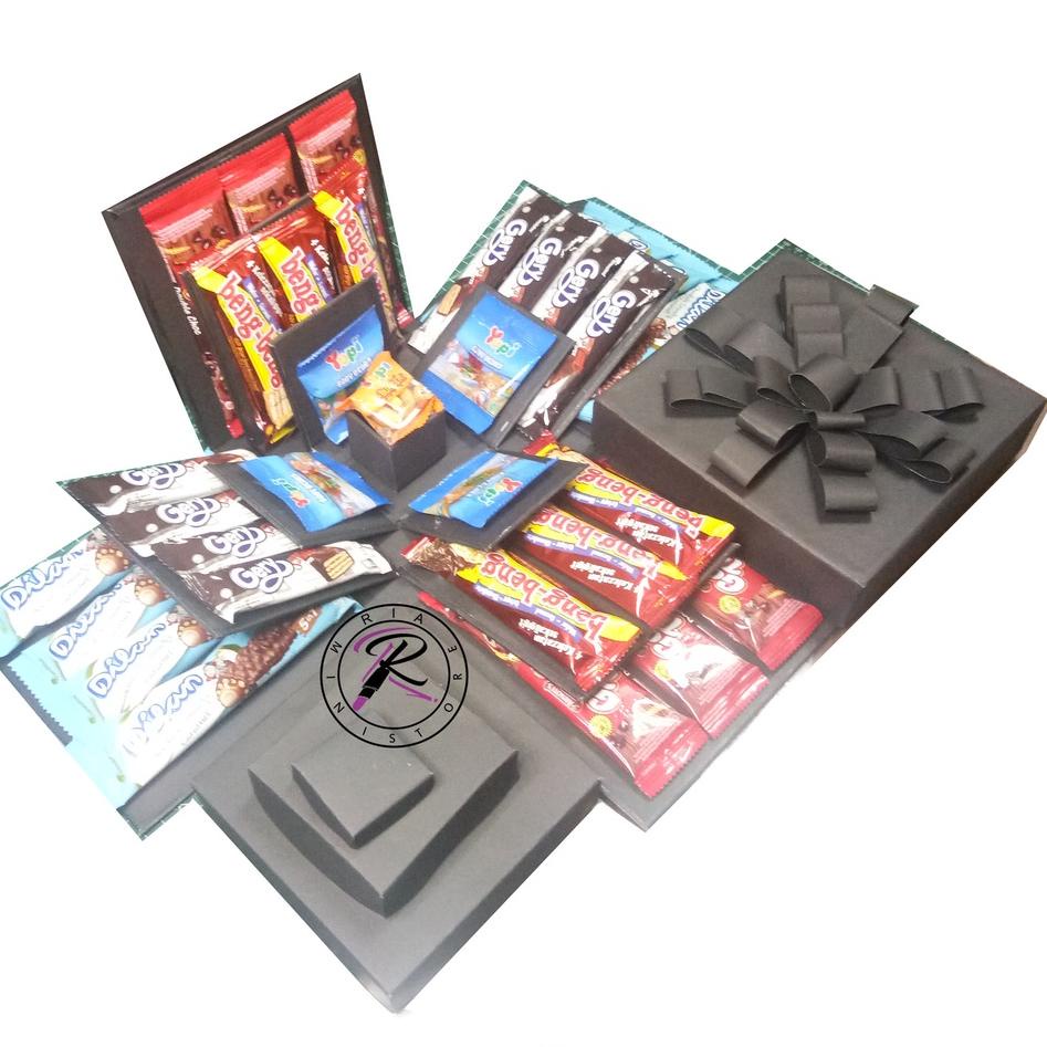 

Promo Terheboh Explosion Box Snack Box Kado Unik Hampers Box Snack Box 3 Layer 1 kotak kecil 17x17cm