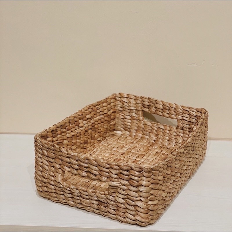 Keranjang/Box Penyimpanan Lubang