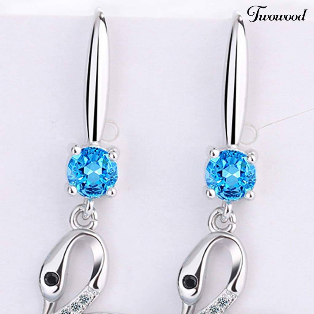 1 Pasang Anting Kait Desain Mata Hewan Bahan Cubic Zirconia Gaya Korea Untuk Pesta Pernikahan