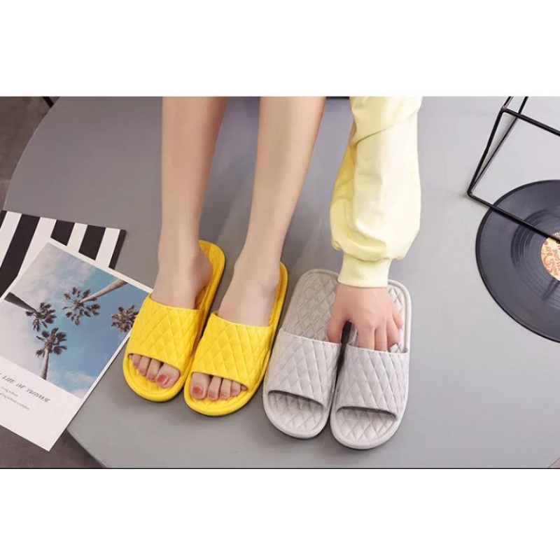 sandal wanita koko slider timbul