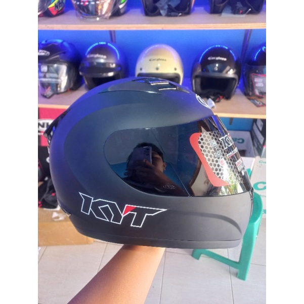 KYT R10 BLACK / HITAM DOFF
