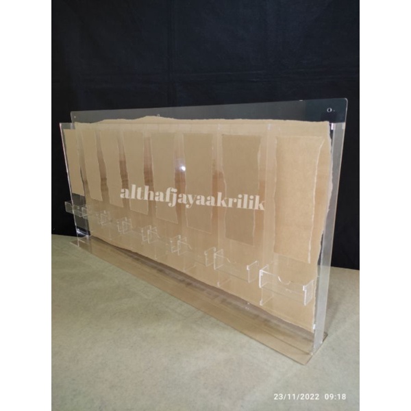 rak indomie akrilik / mie instan