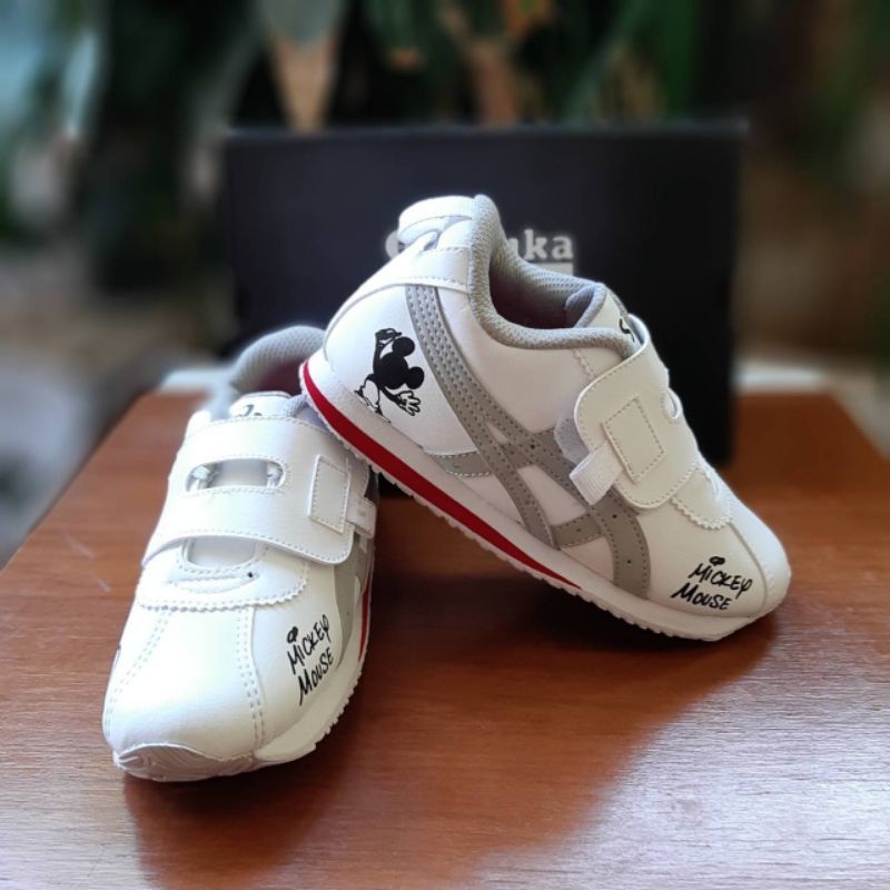 Sepatu Sneakers Anak Perempuan Laki Laki Import Murah