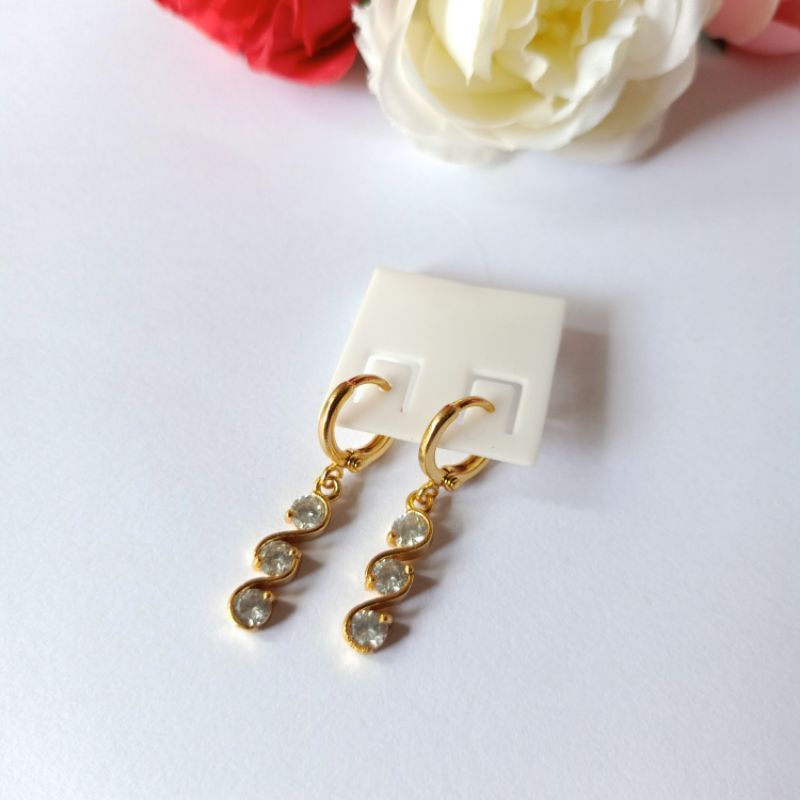 Anting xuping lapis emas wanita