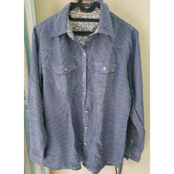 preloved tunik graphis