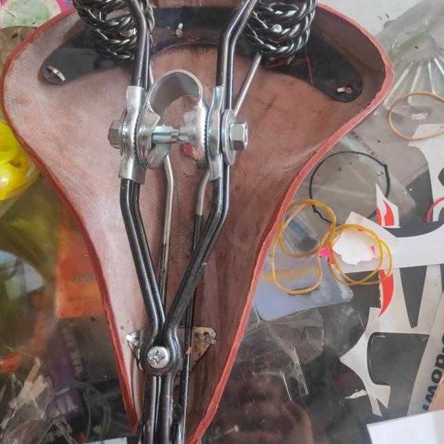 sadel jok sepeda onthel kulit per